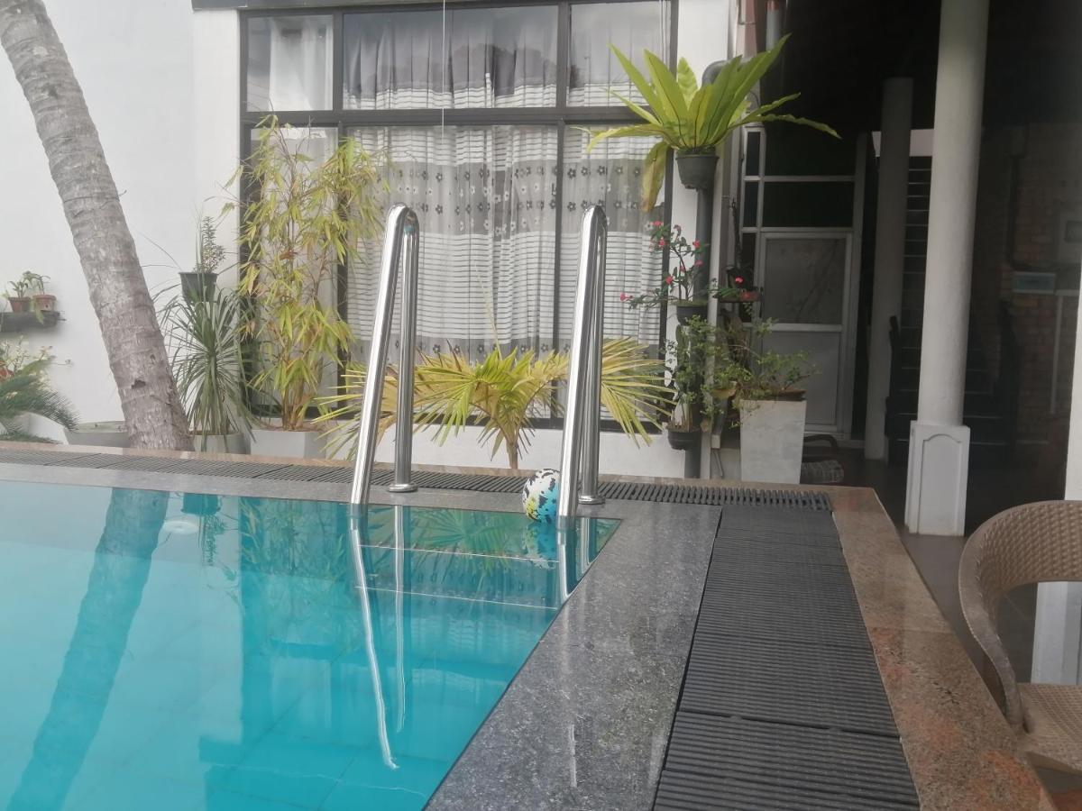 Ibis Apartment Udawalawe Exterior photo